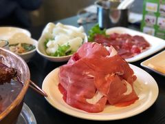 -楼外楼大刀肉传统火锅居(幸福街店)