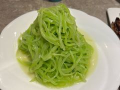 -月枫江南小馆(绿地缤纷广场店)
