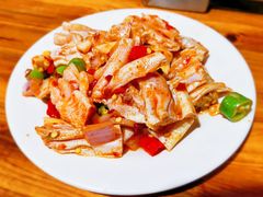 无骨鸭掌-宏兴烤鱼山庄(宣恩总店)