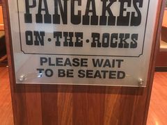 -Pancakes on the rocks(Darling Harbour)