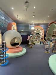 -奈尔宝·儿童乐园·亲子餐厅(华采天地店)