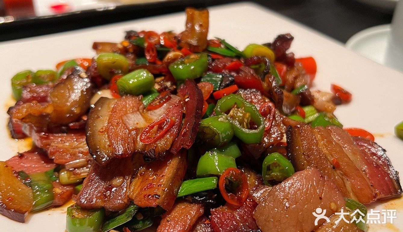 鱼子酱片皮鸭🦆最高规格的烤鸭