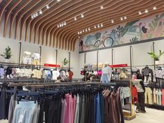 -lululemon(比斯特购物村店)