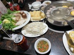 -八合里潮汕鲜牛肉火锅(深圳海岸城店)