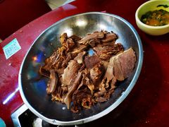 -老石黑山羊毛驴肉火锅(金凯广场店)