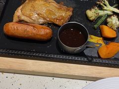 -必胜客(WOW中心城店)