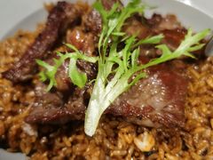 -10號公馆专业果木牛排餐厅