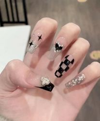 -丫丫NAIL日式自助美甲美睫沙龙