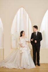 -雪中彩影婚纱摄影·微光艺术中心