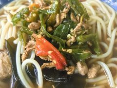 海带排骨辣椒炒肉粉-老王小吃(大林沟路店)