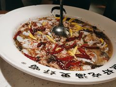 -江渔儿酸菜鱼(奥园广场金发购物中心店)