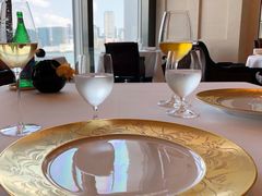靠窗位-Caprice(香港四季酒店)