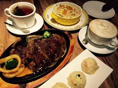 -玛格萝妮(汇智国际商业中心店)