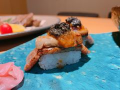 香煎鹅肝和牛握寿司-本逸·割烹料理(湖墅店)