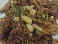 -江城燕子大排档(江汉路步行街店)