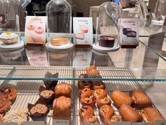 -VERIE BAKEHOUSE