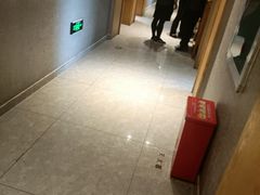 -赶海部落海鲜城(海阳路店)