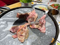 手抓法式羊排-么肆烤肉·中式自助·烤肉大排档(街道口季佳PAI店)