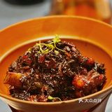 一口酥烂红烧肉的幸福