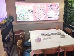 -海盗船. 龙虾烧烤. 酒馆
