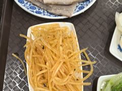 -吾穆勒蓬灰牛肉面·清真(北滨河中路店)