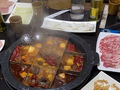 -宽板凳老灶火锅(簋街店)