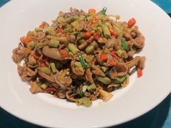 -呷湘厨·鱼汤捞饭·剁椒鱼头·辣椒炒肉(国家会展中心店)