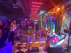 -世代星球·保龄球·镭战真人CS·团建(杨浦店)