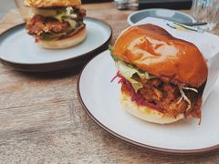 手撕猪肉汉堡-RAC BAR(安福路店)