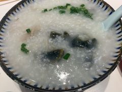 老火皮蛋瘦肉粥-龙记香港茶餐厅(久光百货店)