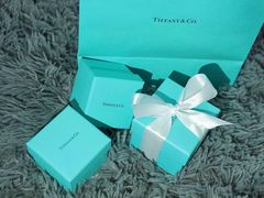 -Tiffany & Co.蒂芙尼
(广州太古汇店)