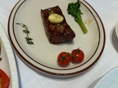 -马克西姆俄罗斯餐厅(通亚街店)