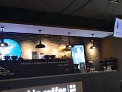 -瑞幸咖啡(1+1大厦店)