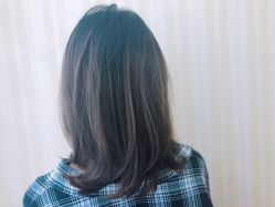 -诗悦发型SALON·圣罗兰店