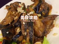 -鑫渔港海鲜本地菜·山海关浑锅(东戴河店)