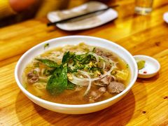 澳洲M6和牛火车头汤河-Pho Asia 亚阁越南料理(上海来福士广场店)