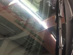-鲨鱼皮汽车凹陷玻璃修复(静安店)