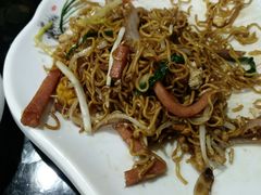 -大富蚝乌东哥饭店·石锅鱼杂·柠檬鸭(革新路店)