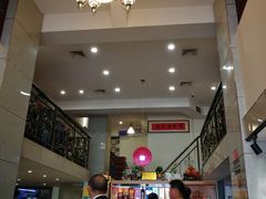 大堂-董厨煨汤馆(车站路店)