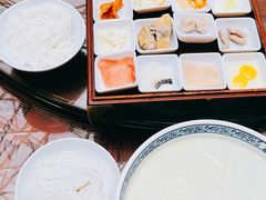 -香麒园·过桥米线·南湖雅宴