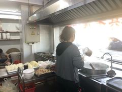 -潮镇老尾牛杂(环城西路店)