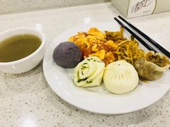 -龙之梦万丽酒店青餐厅