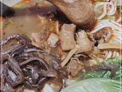-百春原湖南牛肉粉(百联世纪店)