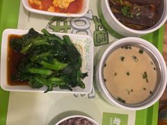 -老乡鸡(南京龙池地铁站蓝郡店)