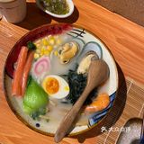不然到饭点就要排队咯。也可以提前到公众号预约排号