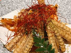 香酥鳗鱼骨配小白虾-鳗事鱼意·活鳗現烤专门店(富力海珠城店)