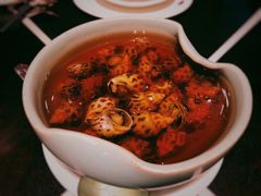 古越陈酿煮花螺-杭州西子湖四季酒店·金沙厅
