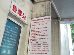 -小海豚国际游泳培训(长宁龙之梦酒店)