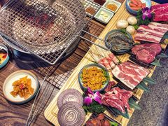 -明洞阿姨·韩式酱蟹烤肉·创意料理(三元桥店)