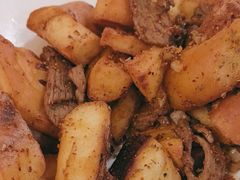 -汗腾格里·风味餐厅(新疆驻京办店)